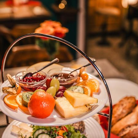 Oma'S Kueche & Quartier 호텔 빈츠 외부 사진